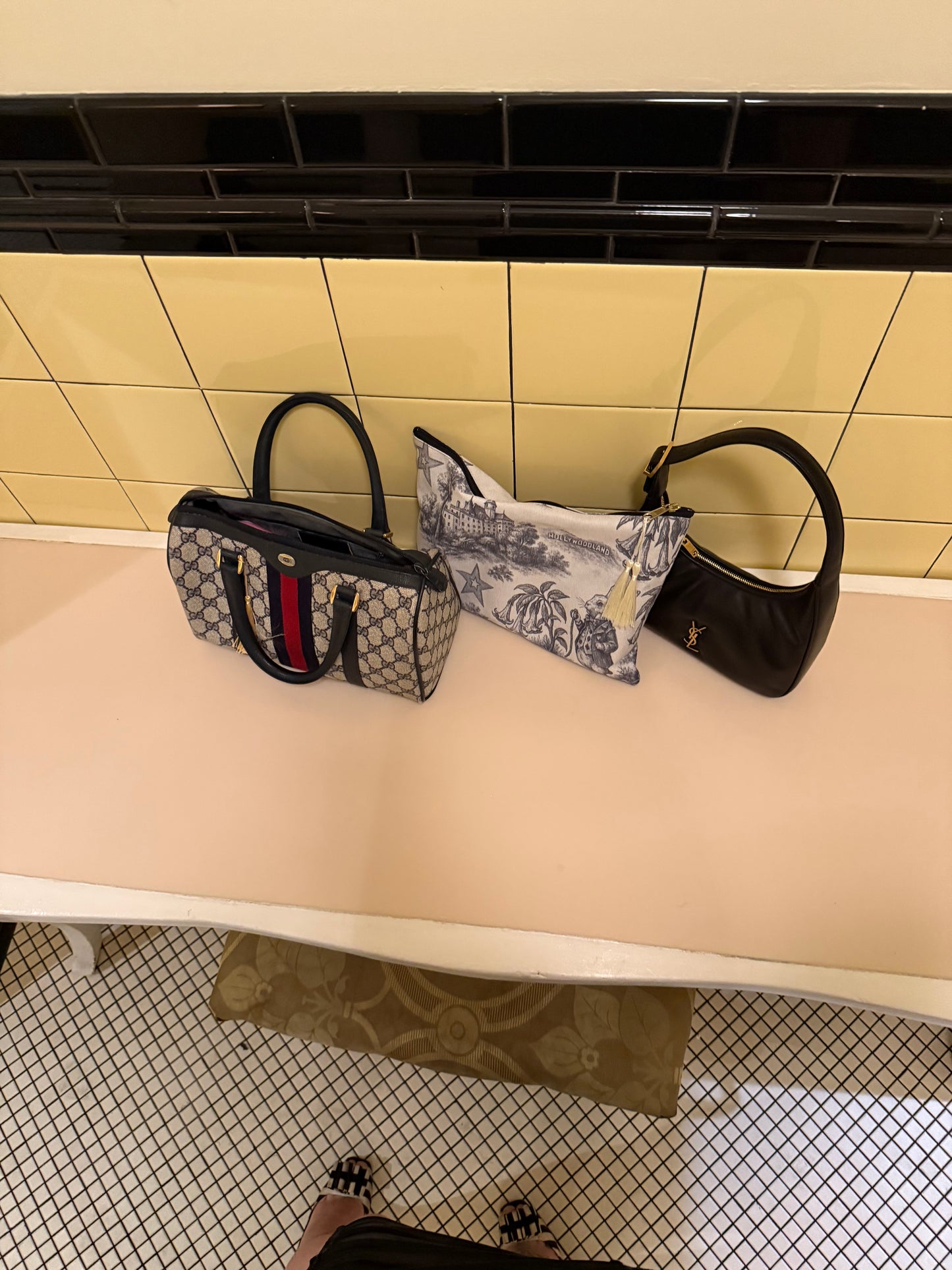 Hollywonderland Toile Bag